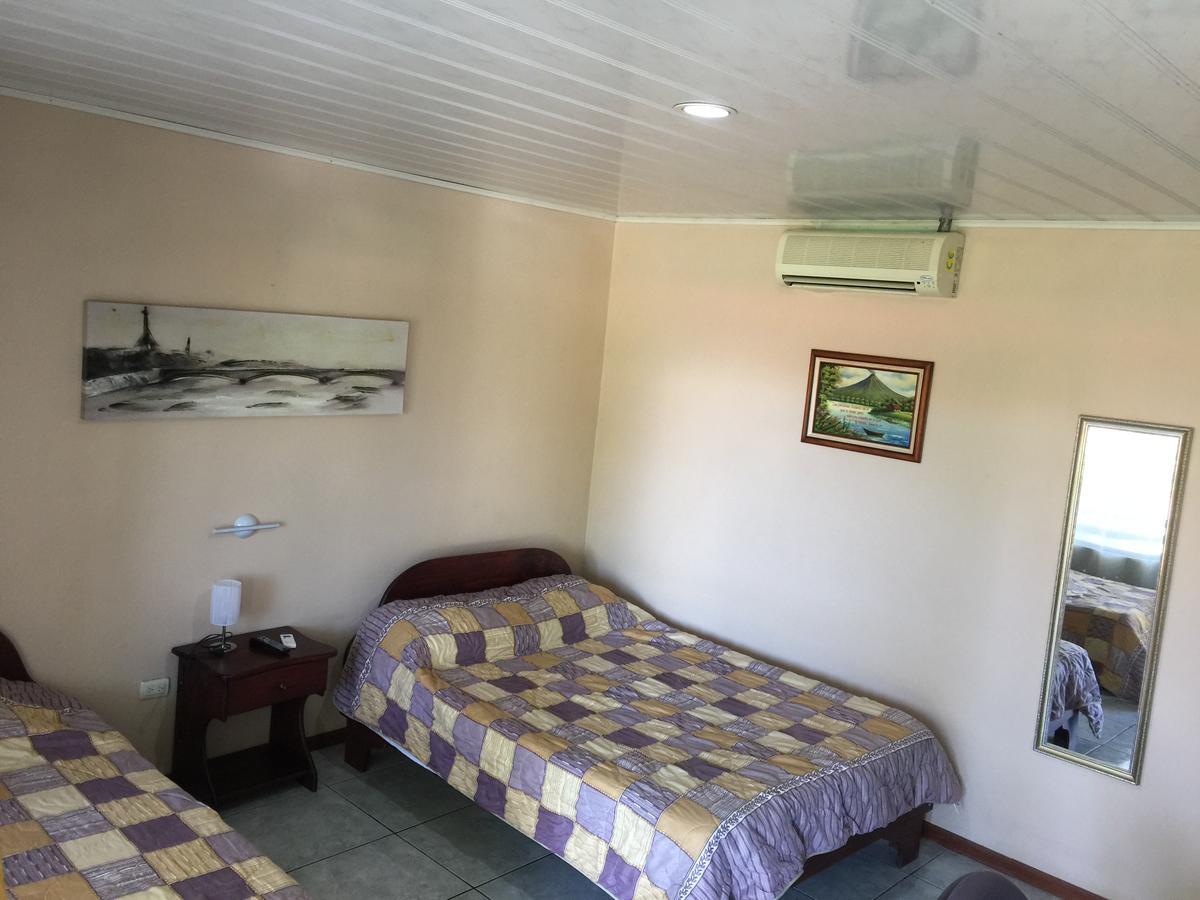 Hotel Vale'S Chiles  Luaran gambar